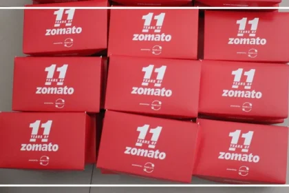 Zomato food delivery order showing a cash-on-delivery fee