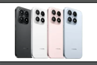 Apple iPhone 17 Pro Max in Cosmic Orange displayed with Flipkart discount offer.
