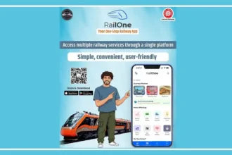 Passenger using the RailOne app to book a railway season ticket